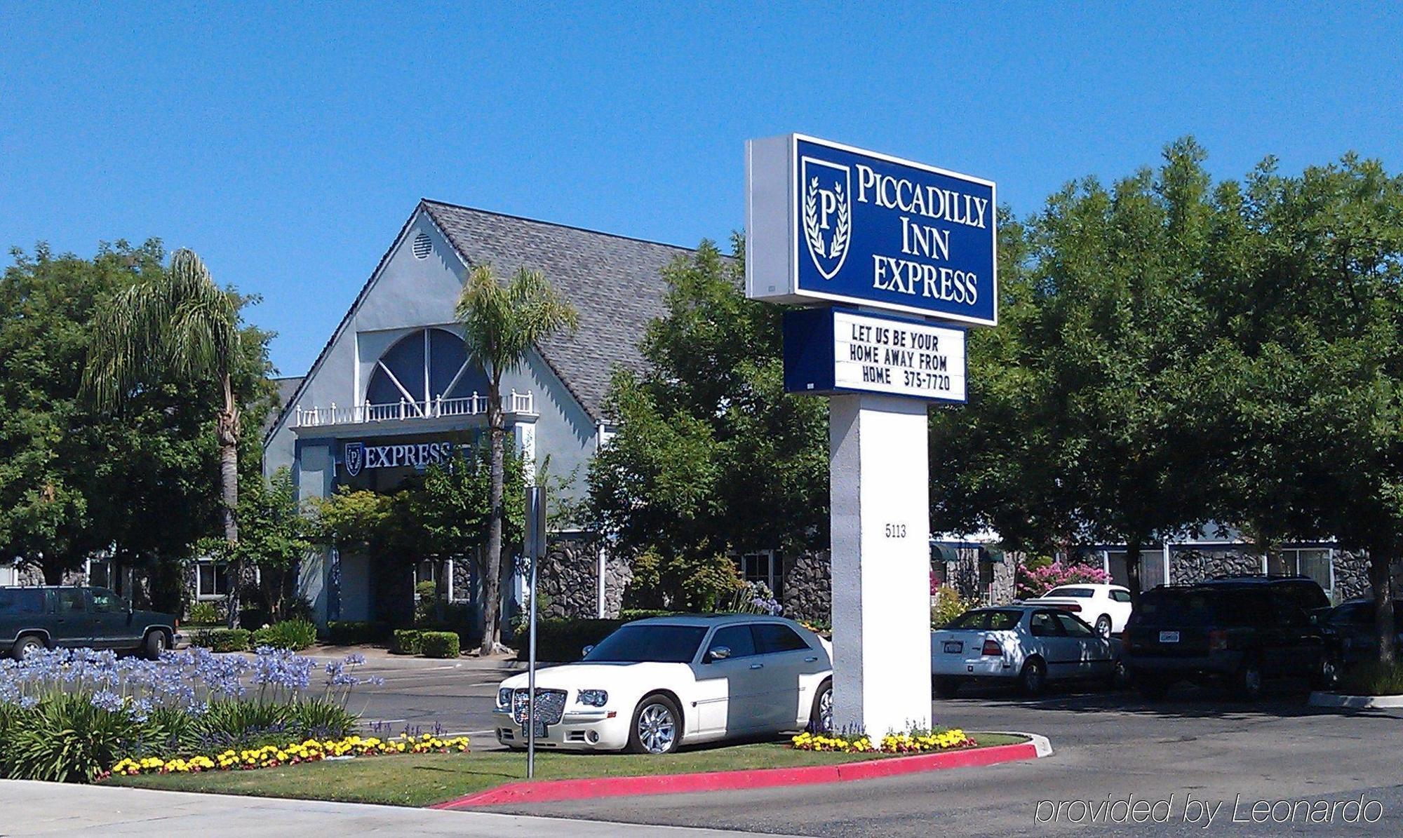 Quality Inn Fresno Yosemite Airport Экстерьер фото
